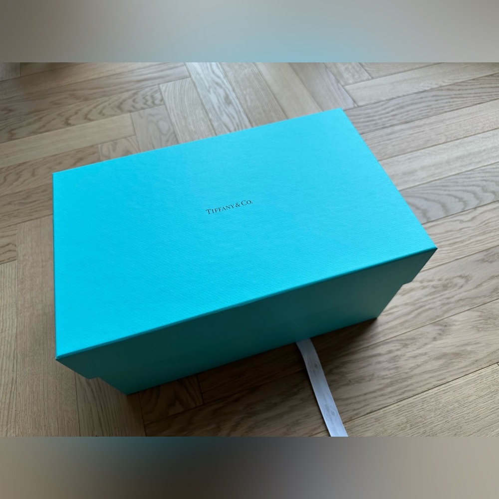 Tiffany & Co. Turquoise Box